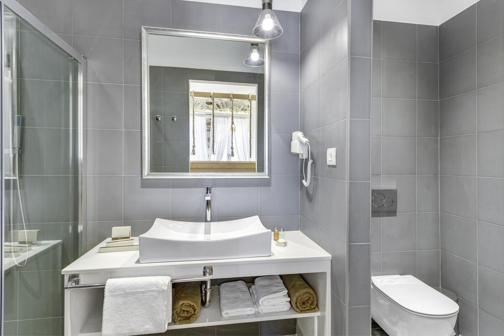1844 Suites Syros แอร์มูโปลี ภายนอก รูปภาพ