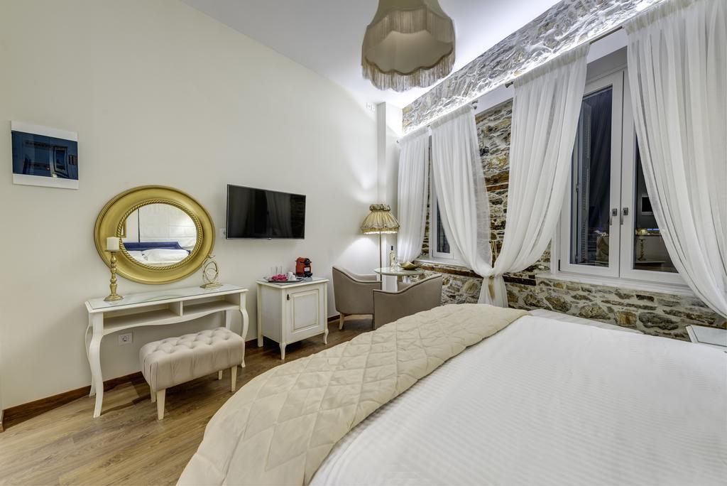 1844 Suites Syros แอร์มูโปลี ภายนอก รูปภาพ