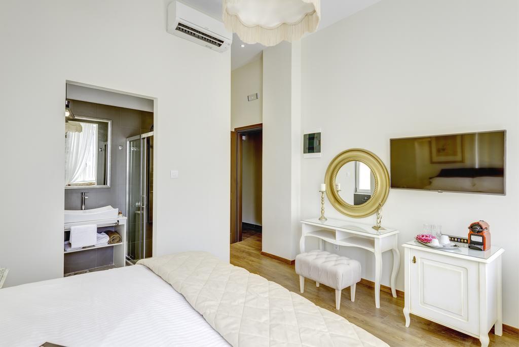 1844 Suites Syros แอร์มูโปลี ภายนอก รูปภาพ