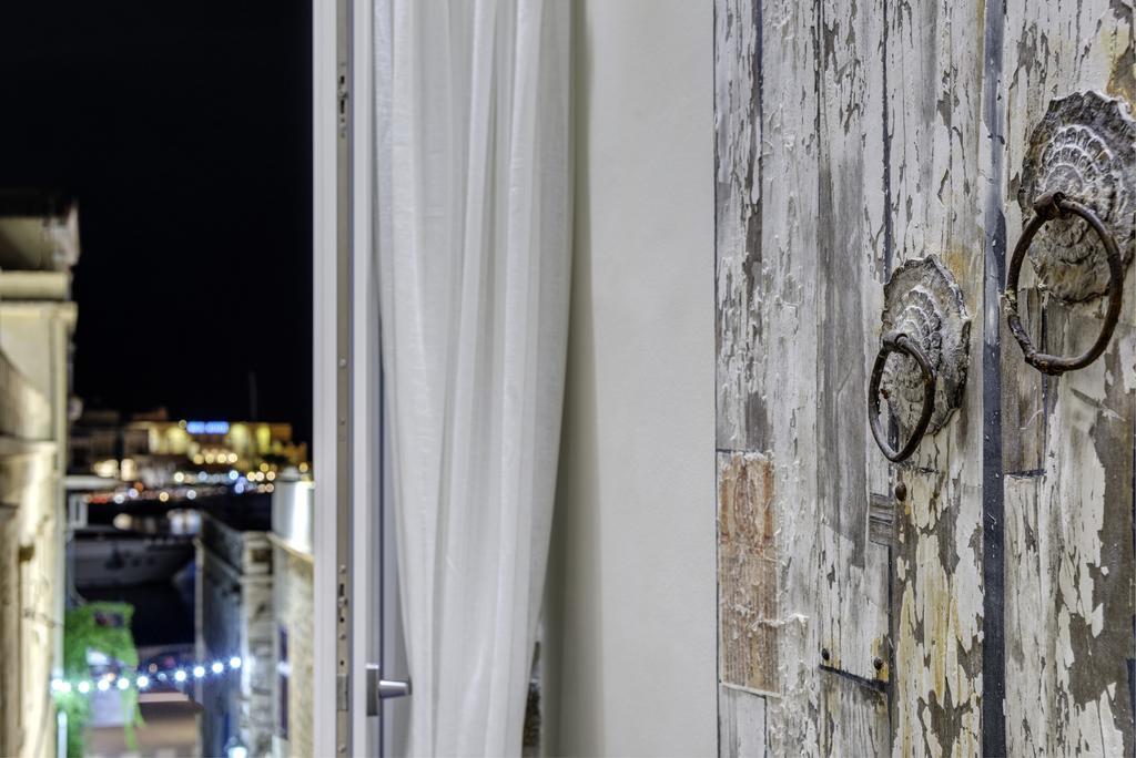 1844 Suites Syros แอร์มูโปลี ภายนอก รูปภาพ