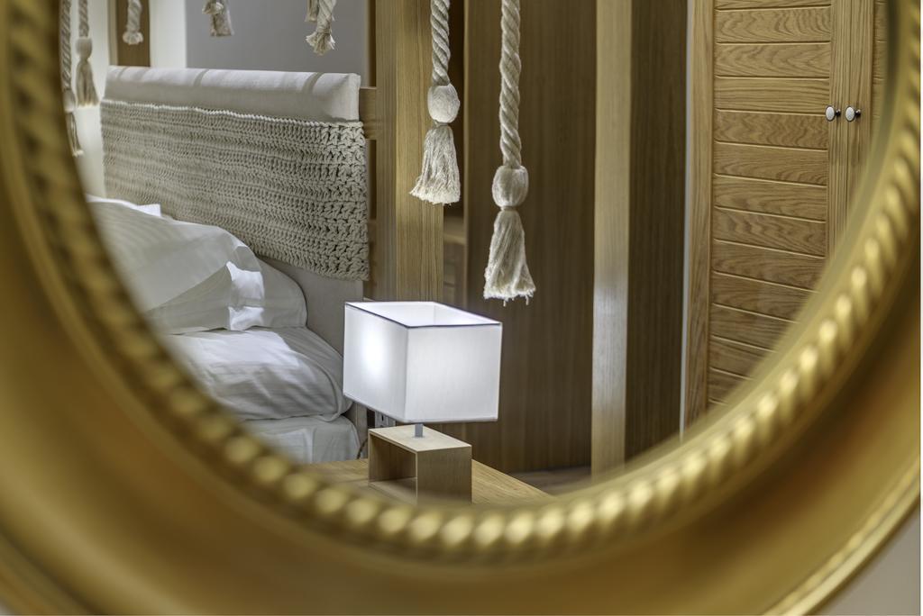1844 Suites Syros แอร์มูโปลี ภายนอก รูปภาพ