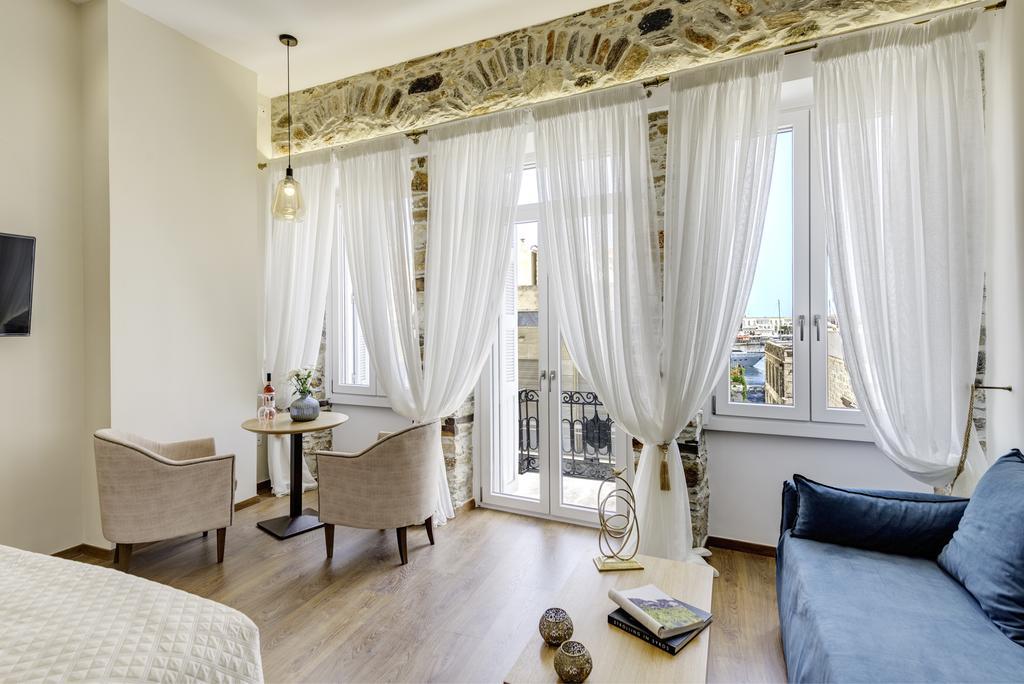 1844 Suites Syros แอร์มูโปลี ภายนอก รูปภาพ