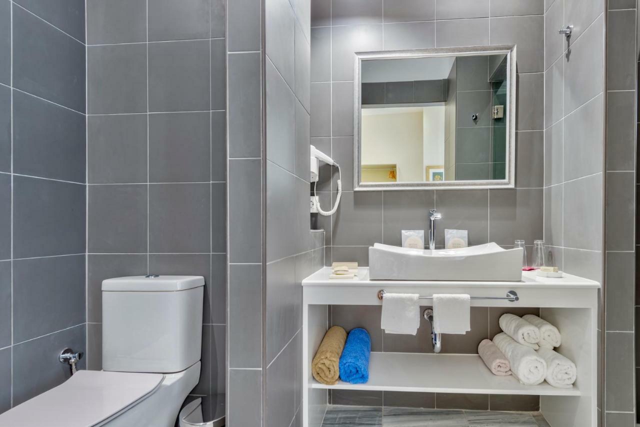 1844 Suites Syros แอร์มูโปลี ห้อง รูปภาพ